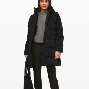 COPY - Women’s Lululemon In a Flurry Parka Size 8 NWT